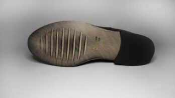 Stivaletti vitello nero con zeppa interna e tacco 20