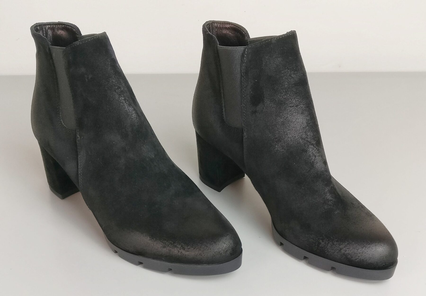 Stivaletti velour nero tacco 60