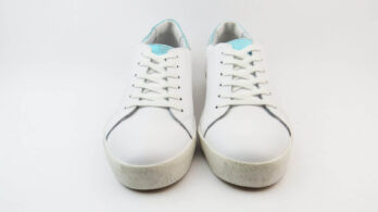 Sneakers bianco celeste