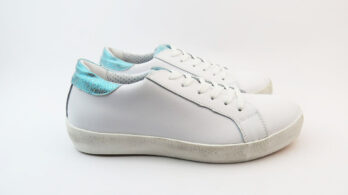 Sneakers bianco celeste