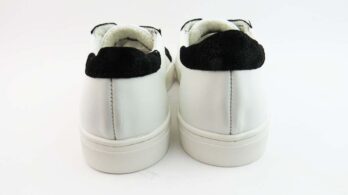 Sneakers colore bianco con stella bianca ed inserto nero cracked