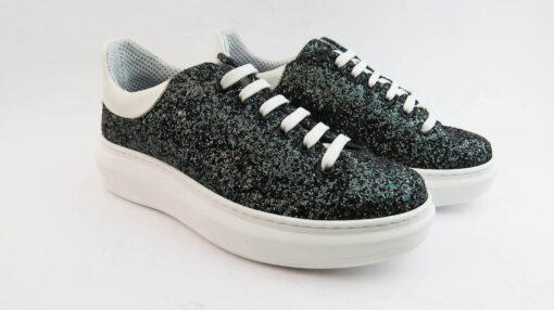 Sneakers allacciate full glitter nero riflessi verdi