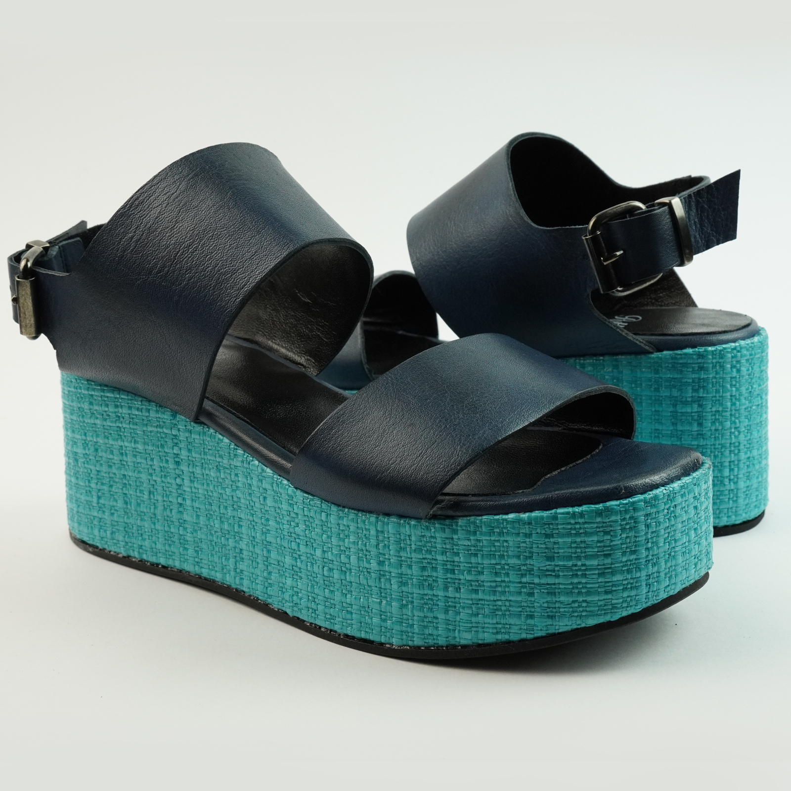 Scarpe con zeppa blu hotsell