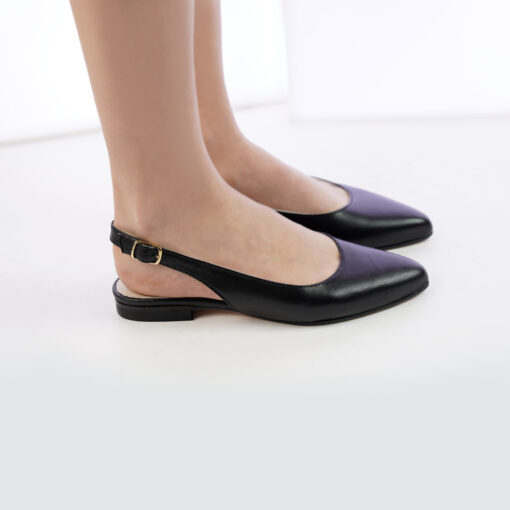 Ballerine a punta in vera pelle colore nero con cinturino