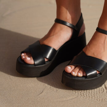 Sandali con tacco e zeppa deals