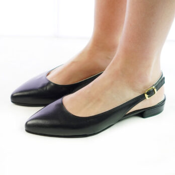 Ballerine artigianali a punta in vera pelle colore nero con cinturino