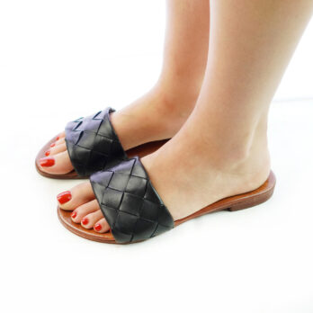 Ciabatte donna artigianali in pelle intrecciate colore nero