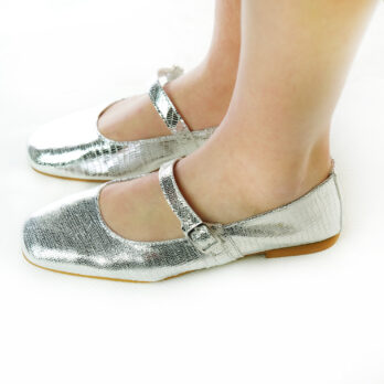 Ballerine Mary Jane artigianali con cinturino in vera pelle laminato argento