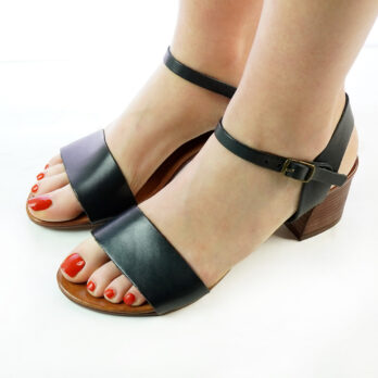 Sandali donna artigianali con cinturino in vera pelle colore nero