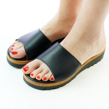 Ciabatte donna in pelle colore nero
