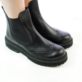 Beatles stivaletti bassi donna artigianali in vitello colore nero