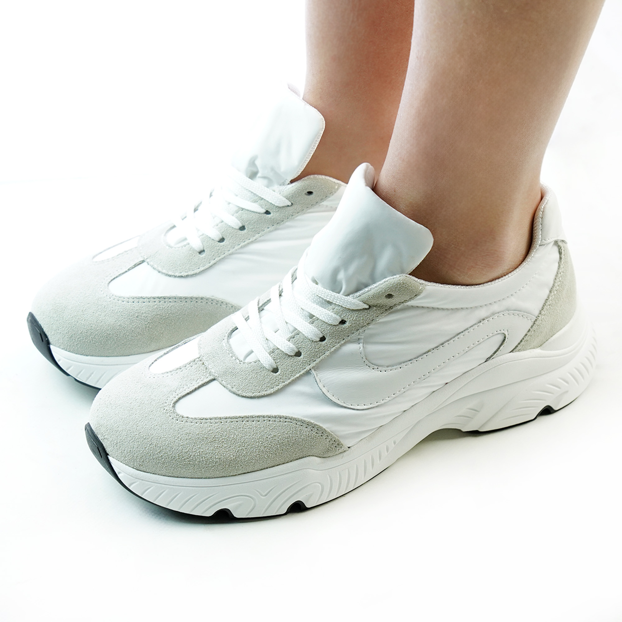 Sneakers artigianali donna vera pelle colore bianco