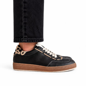 Sneakers donna artigianali vera pelle colore nero con inserti animalier